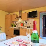 Apartman Ahlbeck, Ferienobjekt Apfel-blume-veilchen *