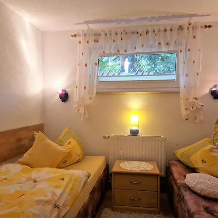 Ahlbeck, Ferienobjekt Apfel-blume-veilchen Apartment *