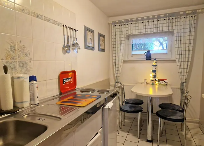 Appartamento Ahlbeck, Ferienobjekt Apfel-blume-veilchen